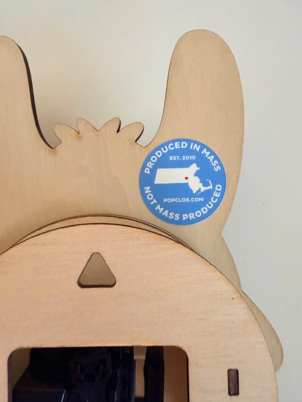 Popclox: Pendulum Llama Wall Clock